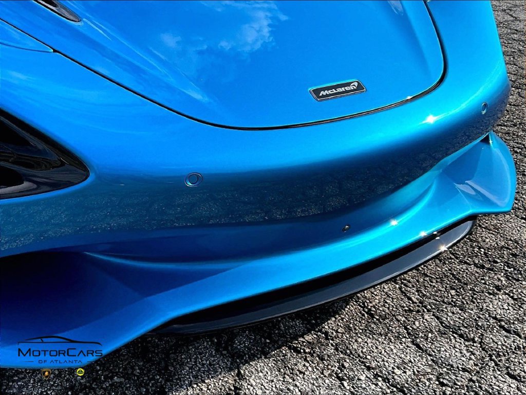 Used 2024 McLaren 750S Spider RWD image 23