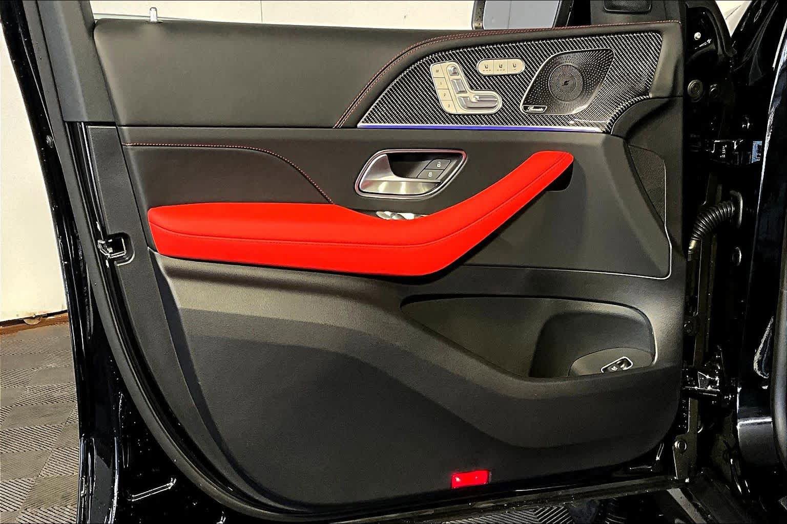 New 2026 Mercedes-Benz GLE 53 AMG 4MATIC image 11