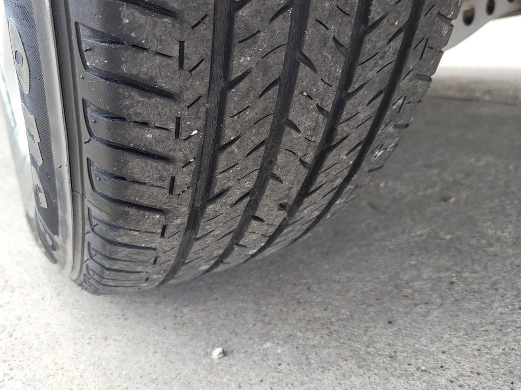 Used 2020 Chevrolet Malibu LS image 31