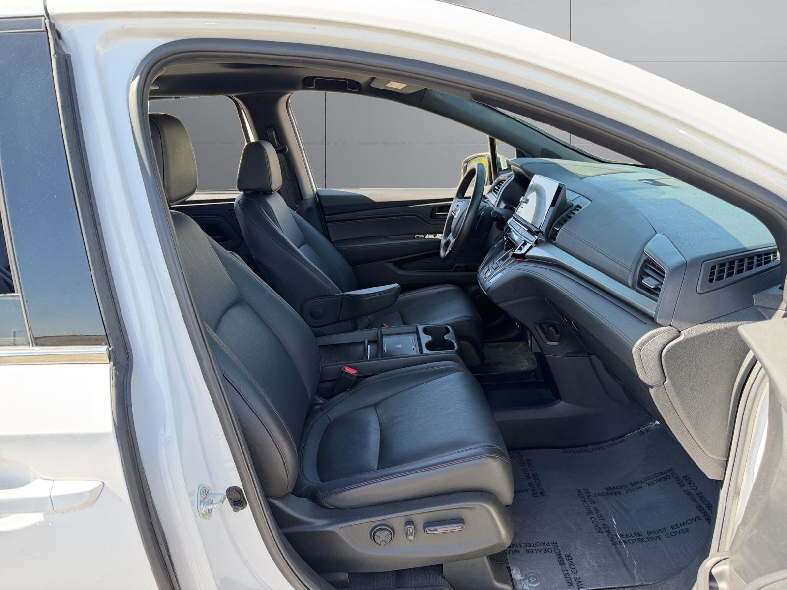 Used 2025 Honda Odyssey Sport-L image 7