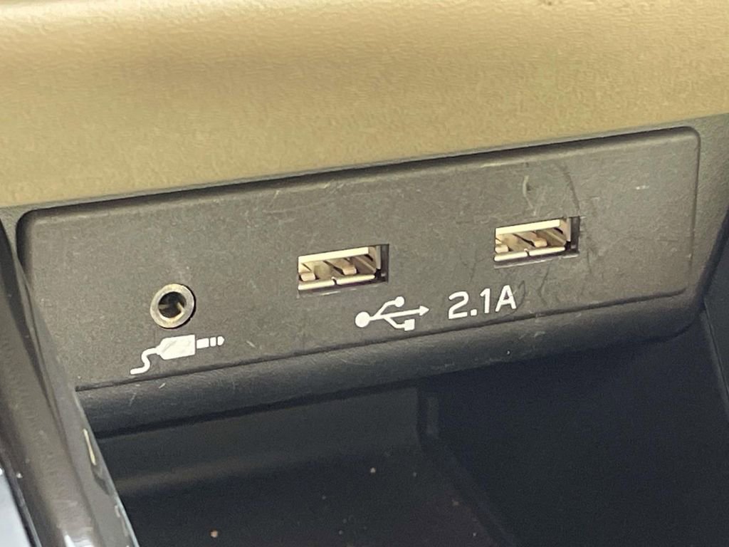 Certified 2022 Subaru Outback Limited image 19