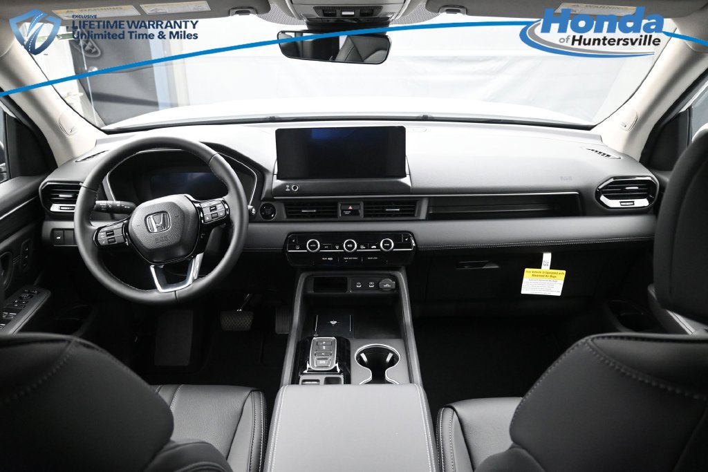 New 2026 Honda Pilot Touring image 29