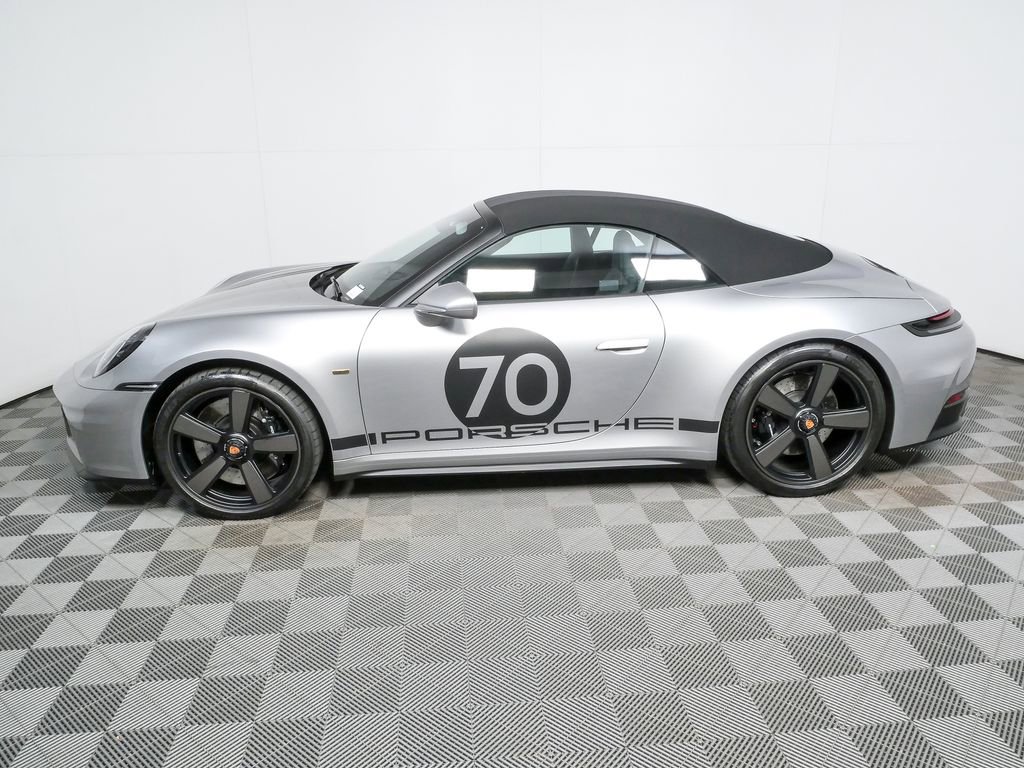 Certified 2026 Porsche 911 Carrera GTS RWD image 2