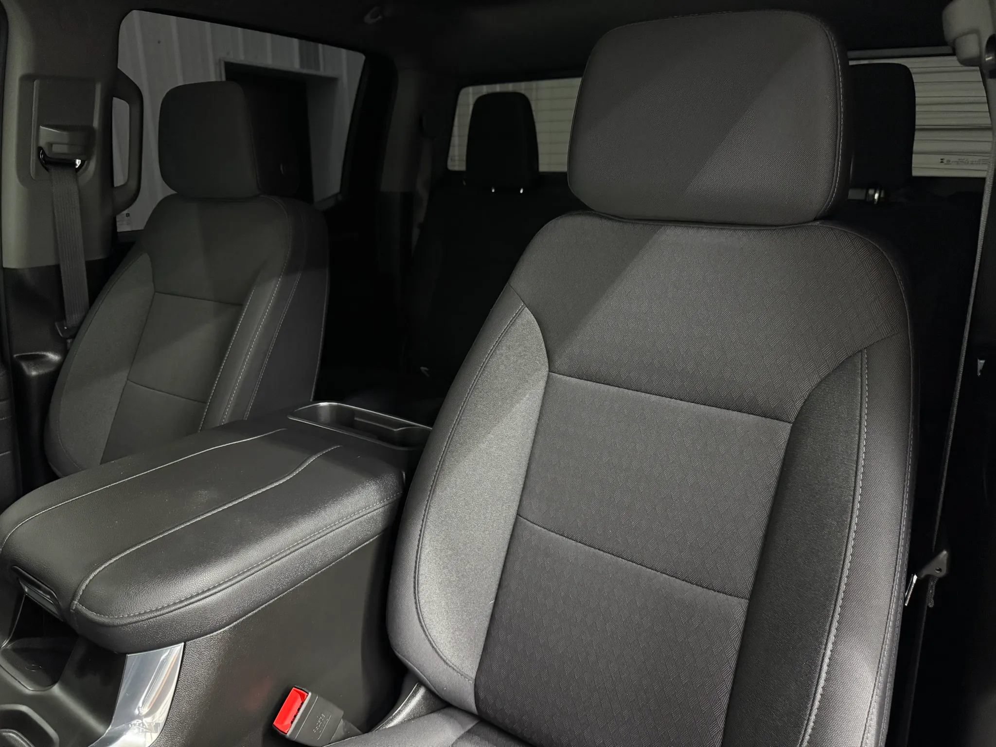 Used 2026 Chevrolet Silverado 1500 LT AWD/4WD image 11