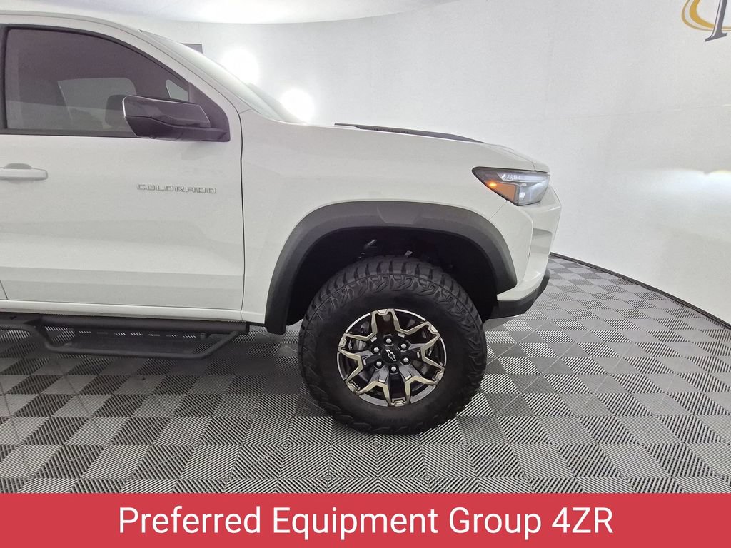 Certified 2025 Chevrolet Colorado ZR2 w/ Technology Package AWD/4WD image 12