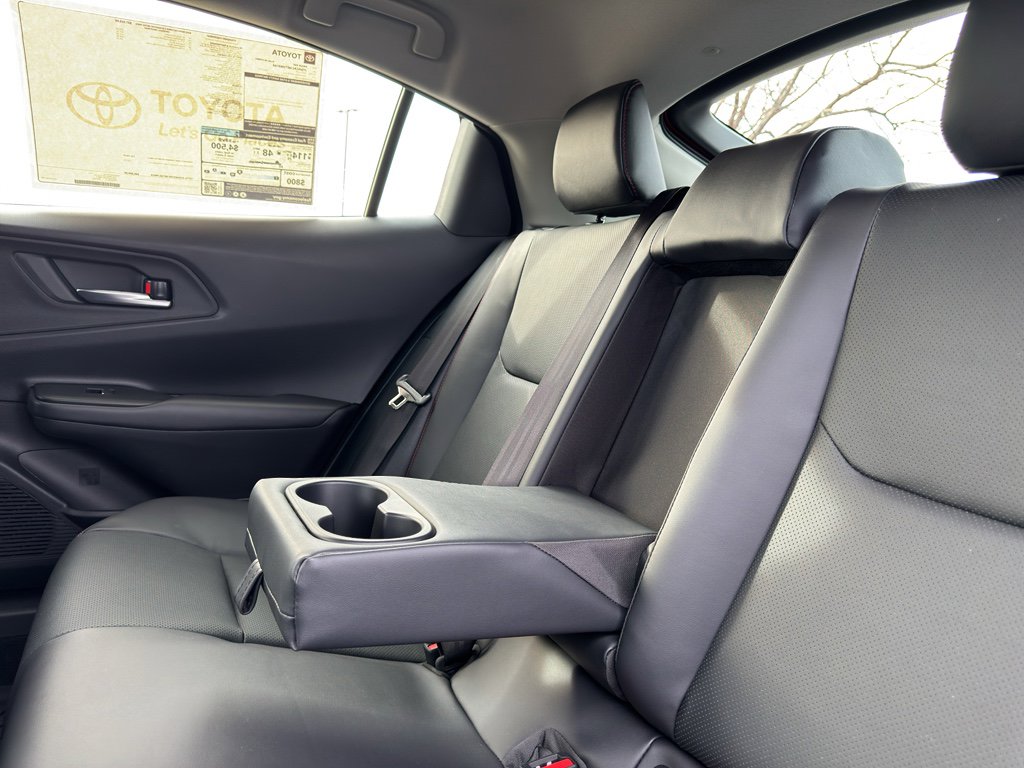 New 2026 Toyota Prius Plug-In Hybrid image 8