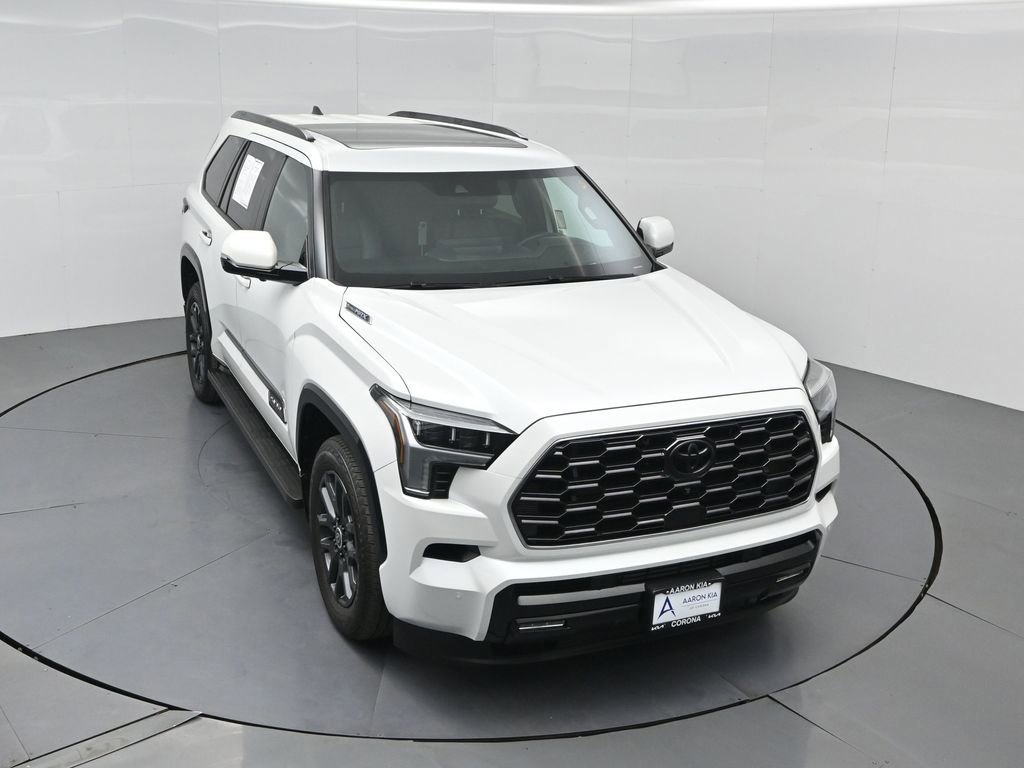 Used 2024 Toyota Sequoia Platinum image 37