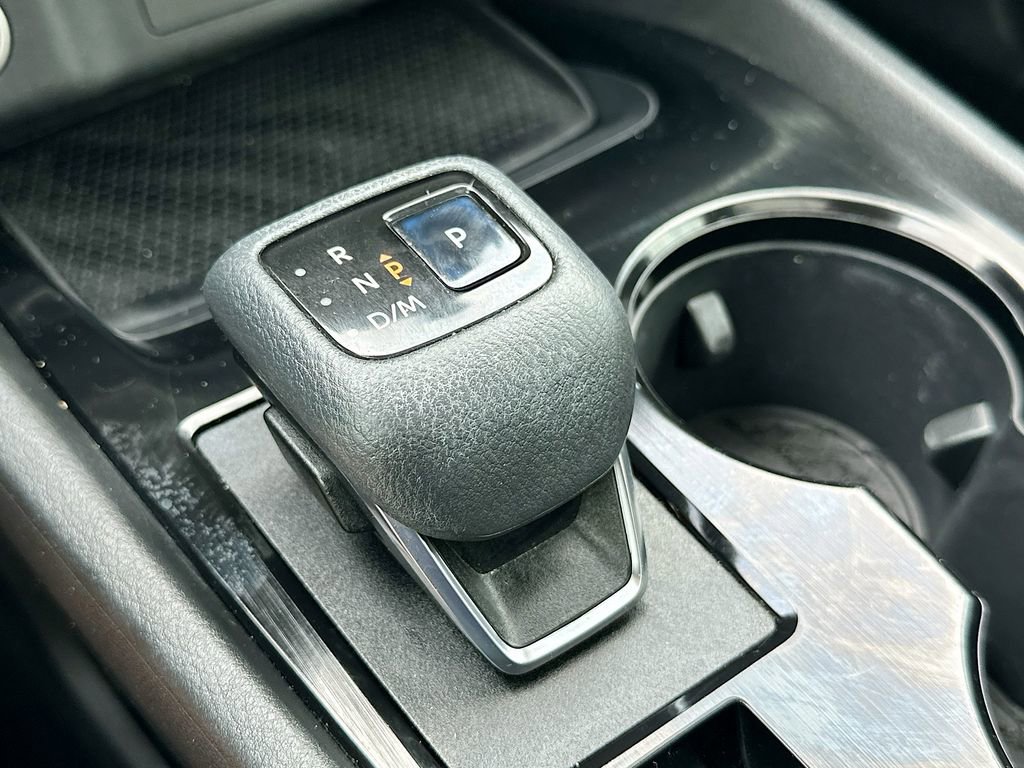 Used 2021 Nissan Rogue SV w/ Premium Package FWD image 22