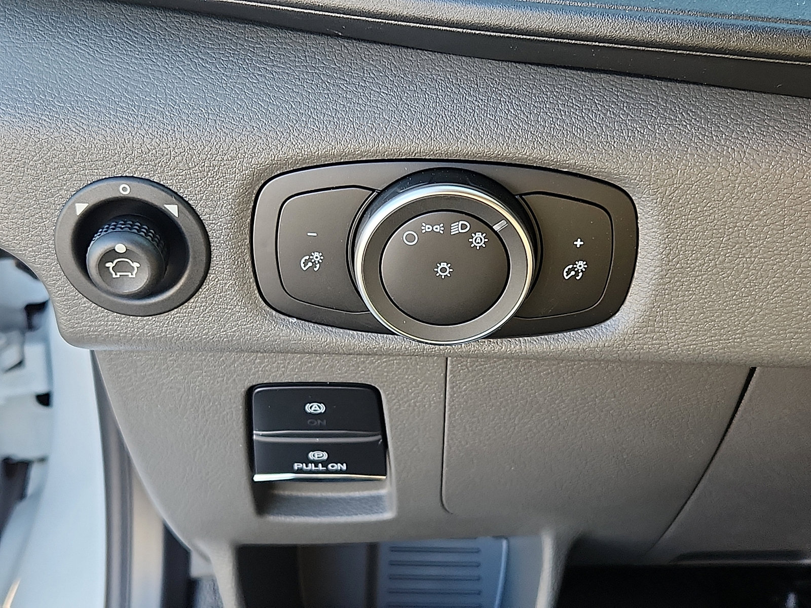 New 2025 Ford Transit 250 image 14