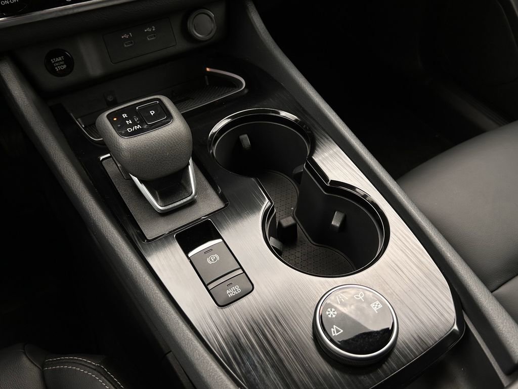 Used 2026 Nissan Rogue SL AWD/4WD image 22