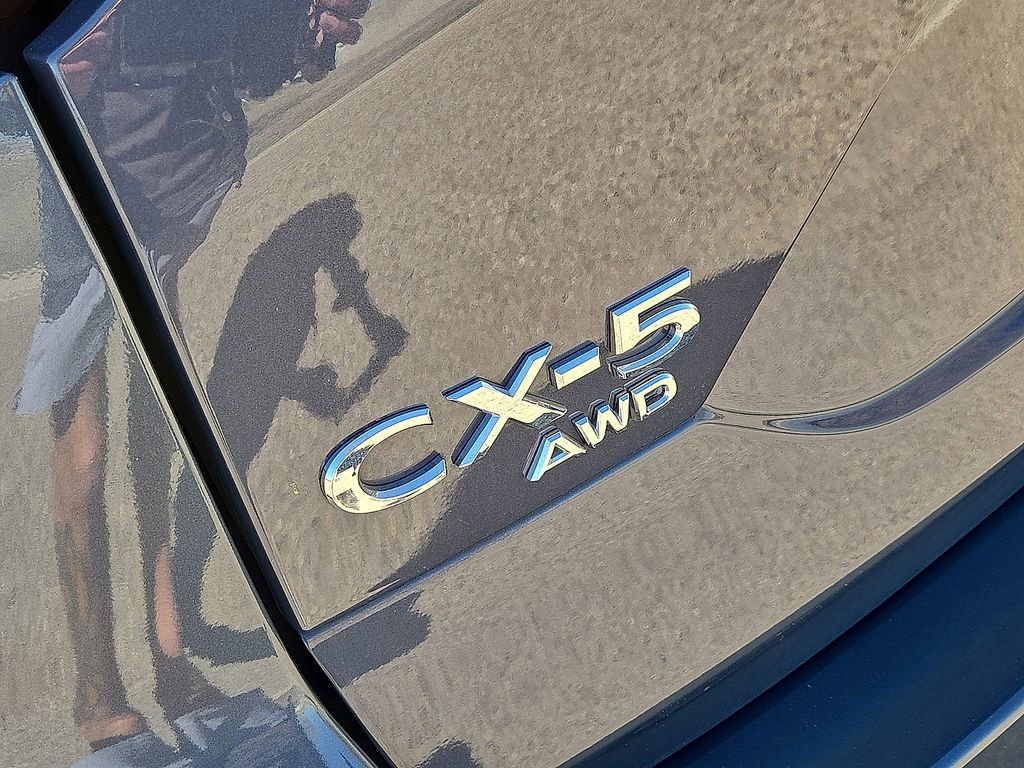Used 2024 MAZDA CX-5 Carbon Edition image 12