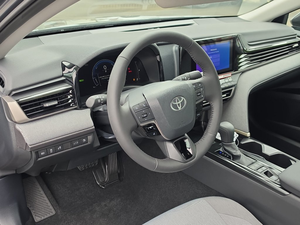 New 2026 Toyota Camry LE AWD/4WD image 13