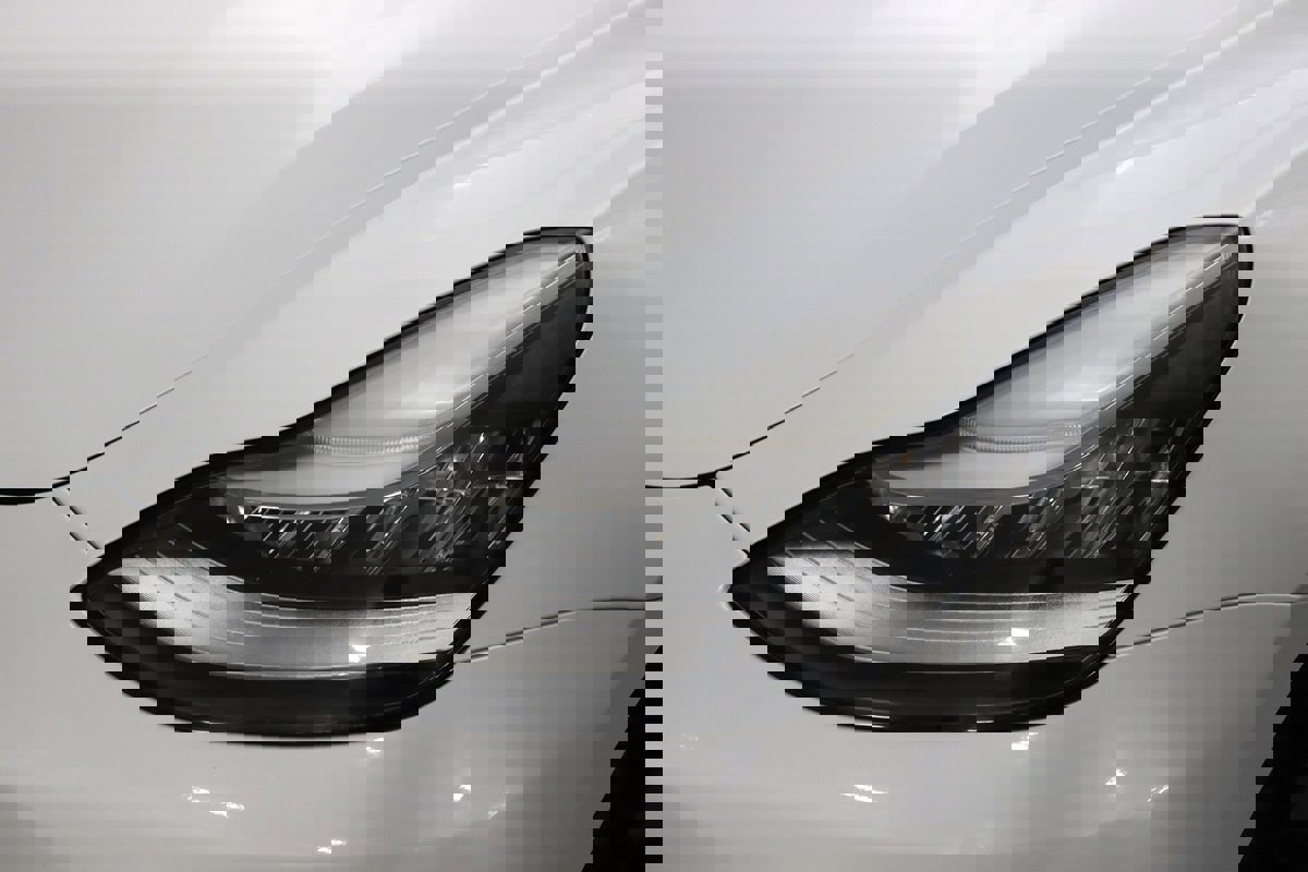 Used 2020 Tesla Model 3 Performance image 14