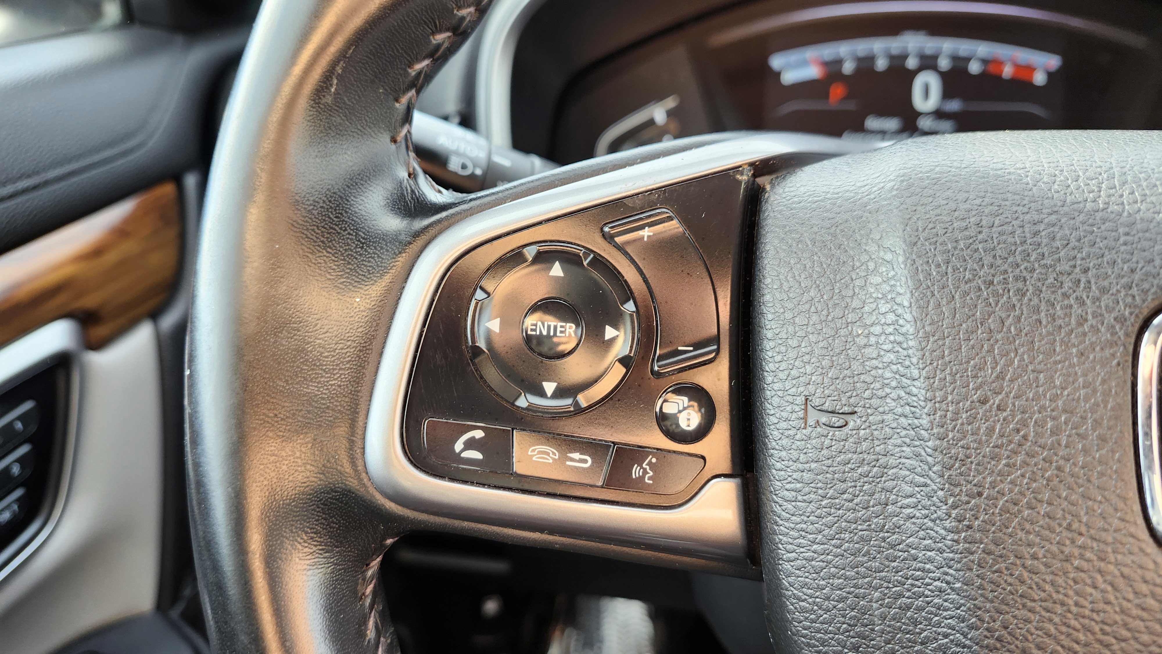 Used 2022 Honda CR-V EX-L image 38