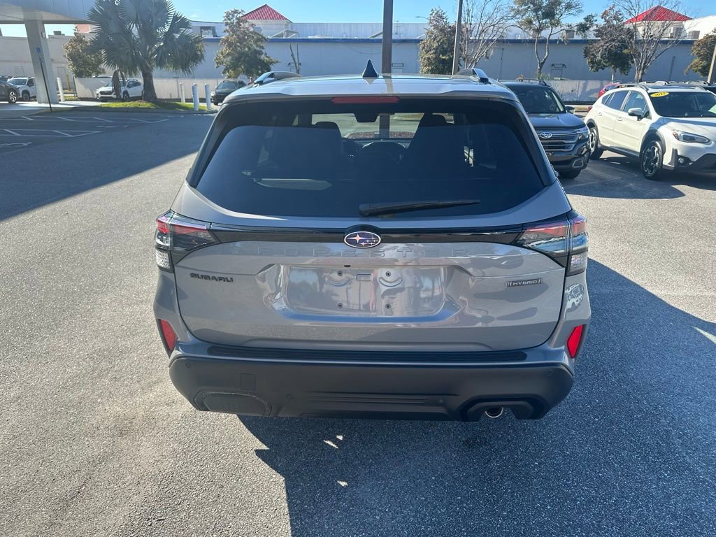Used 2025 Subaru Forester Touring image 6