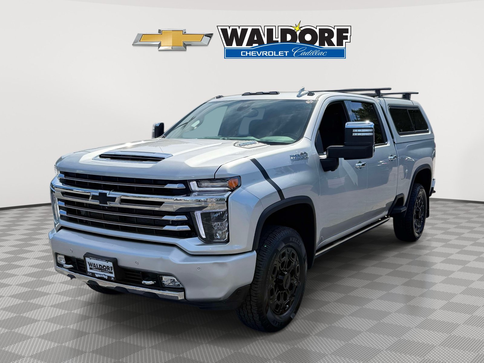 Used 2022 Chevrolet Silverado 3500 High Country w/ Safety Package II AWD/4WD image 5