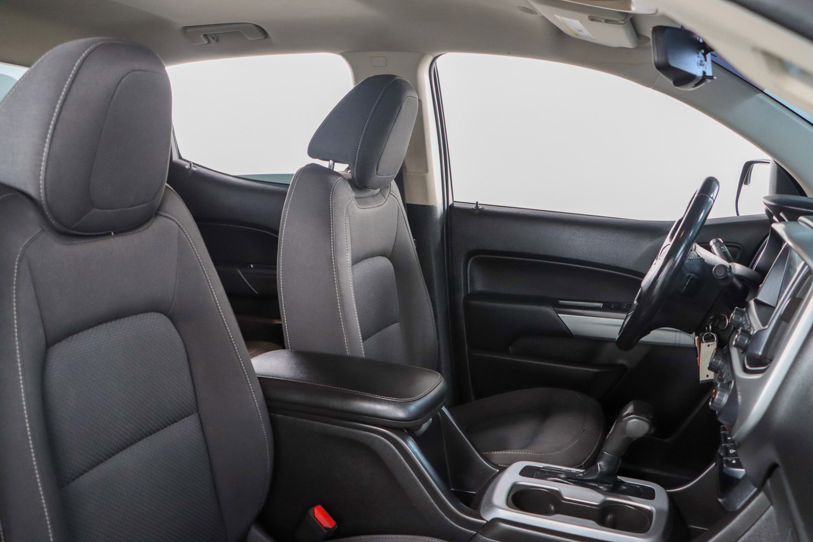 Used 2018 Chevrolet Colorado LT AWD/4WD image 27