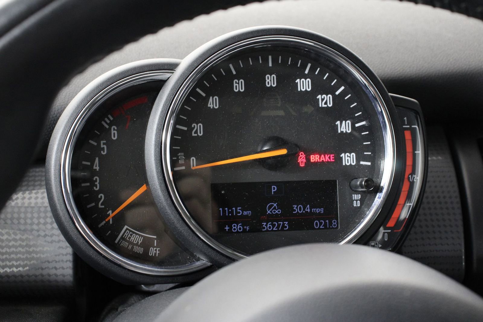 Used 2021 MINI Cooper 2-Door Hardtop image 12