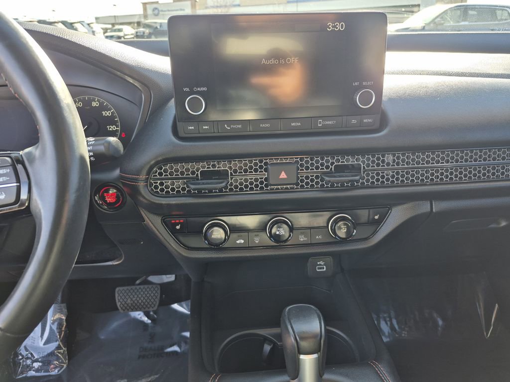 Used 2023 Honda HR-V Sport image 8