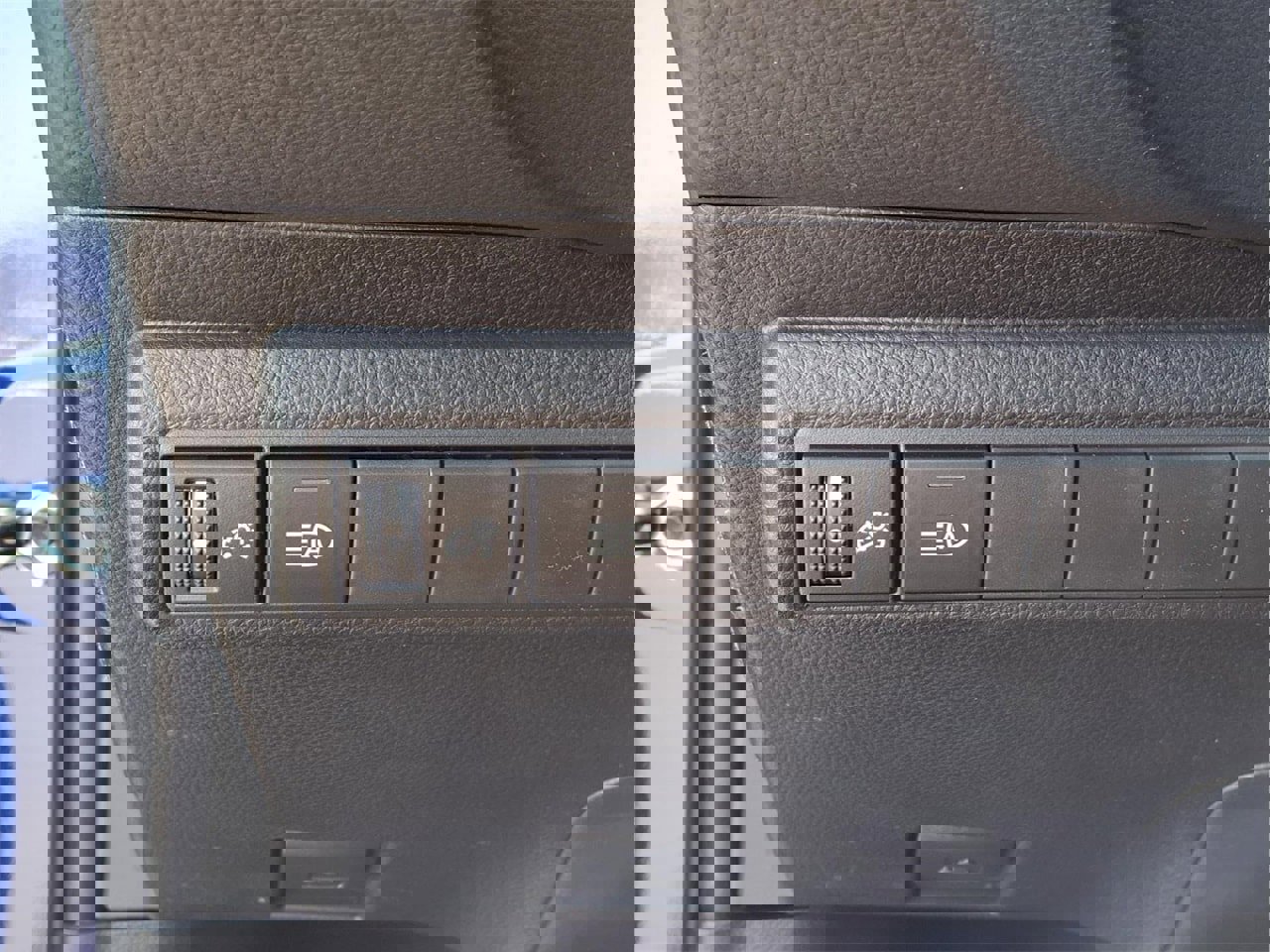 New 2026 Toyota Corolla SE image 15