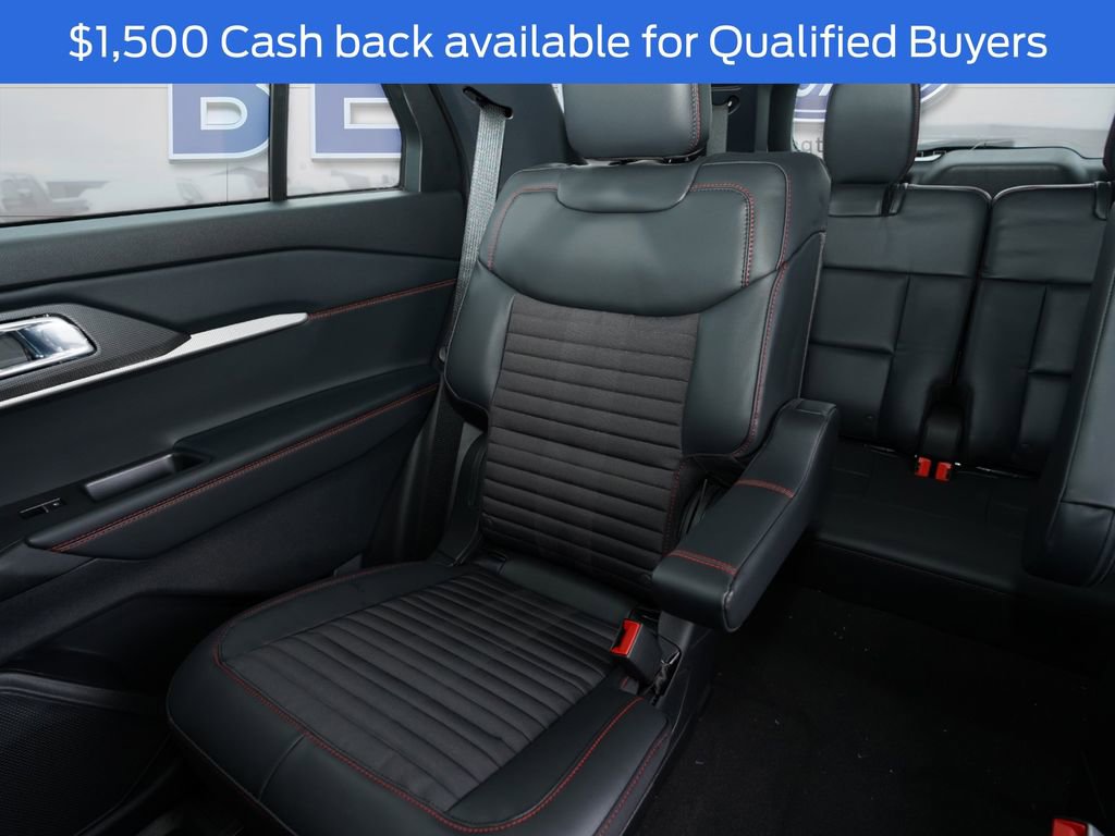 New 2026 Ford Explorer ST-Line image 18