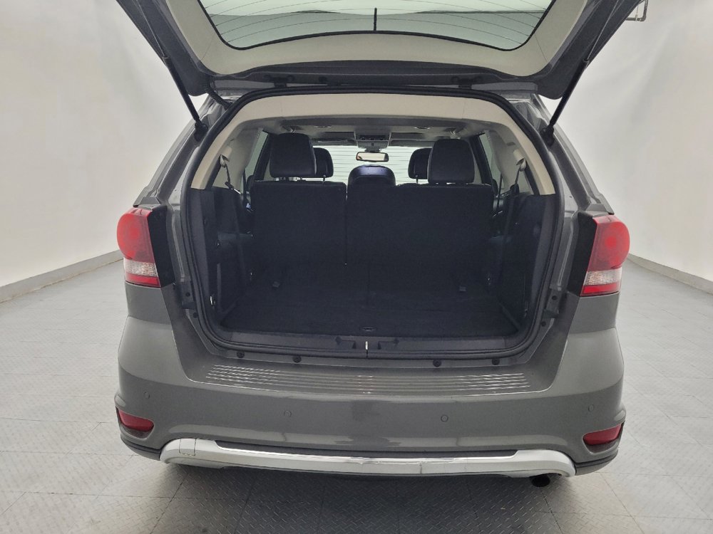 Used 2020 Dodge Journey Crossroad w/ Popular Equipment Group FWD image 29