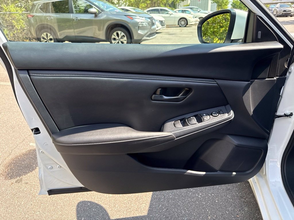 Used 2025 Nissan Sentra S FWD image 13