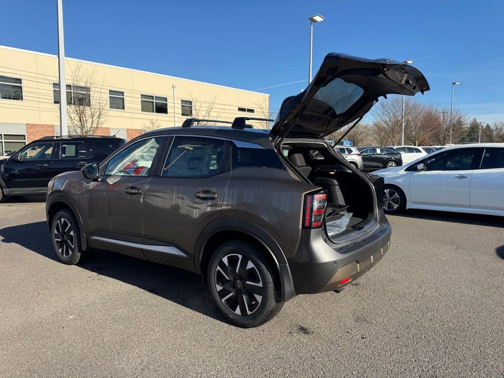 New 2026 Nissan Kicks SV w/ Cold Weather Package image 12