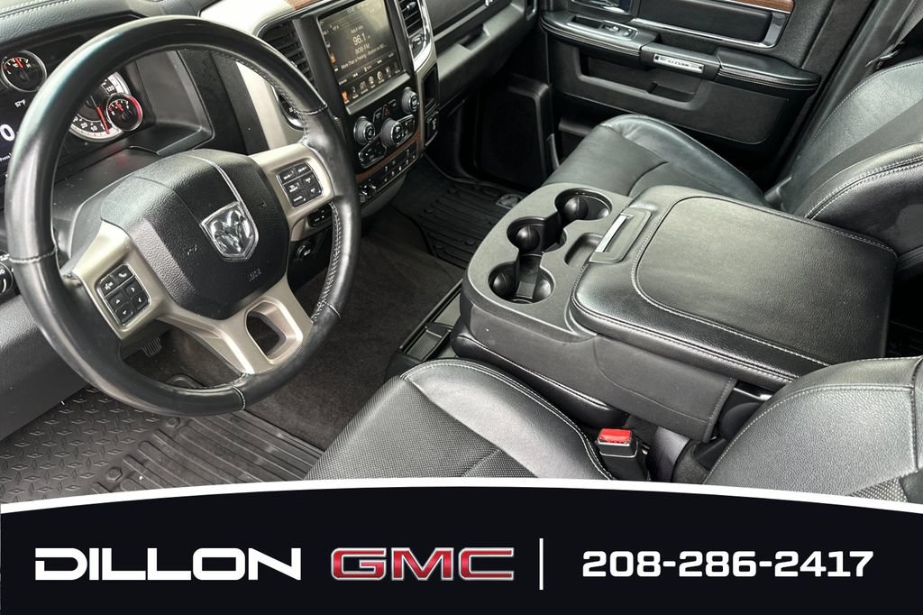 Used 2017 RAM 1500 Laramie AWD/4WD image 4