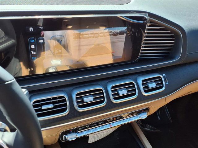 New 2026 Mercedes-Benz GLE 580 4MATIC image 6