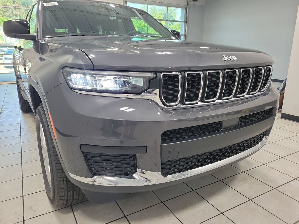 New 2026 Jeep Grand Cherokee L 4WD image 13
