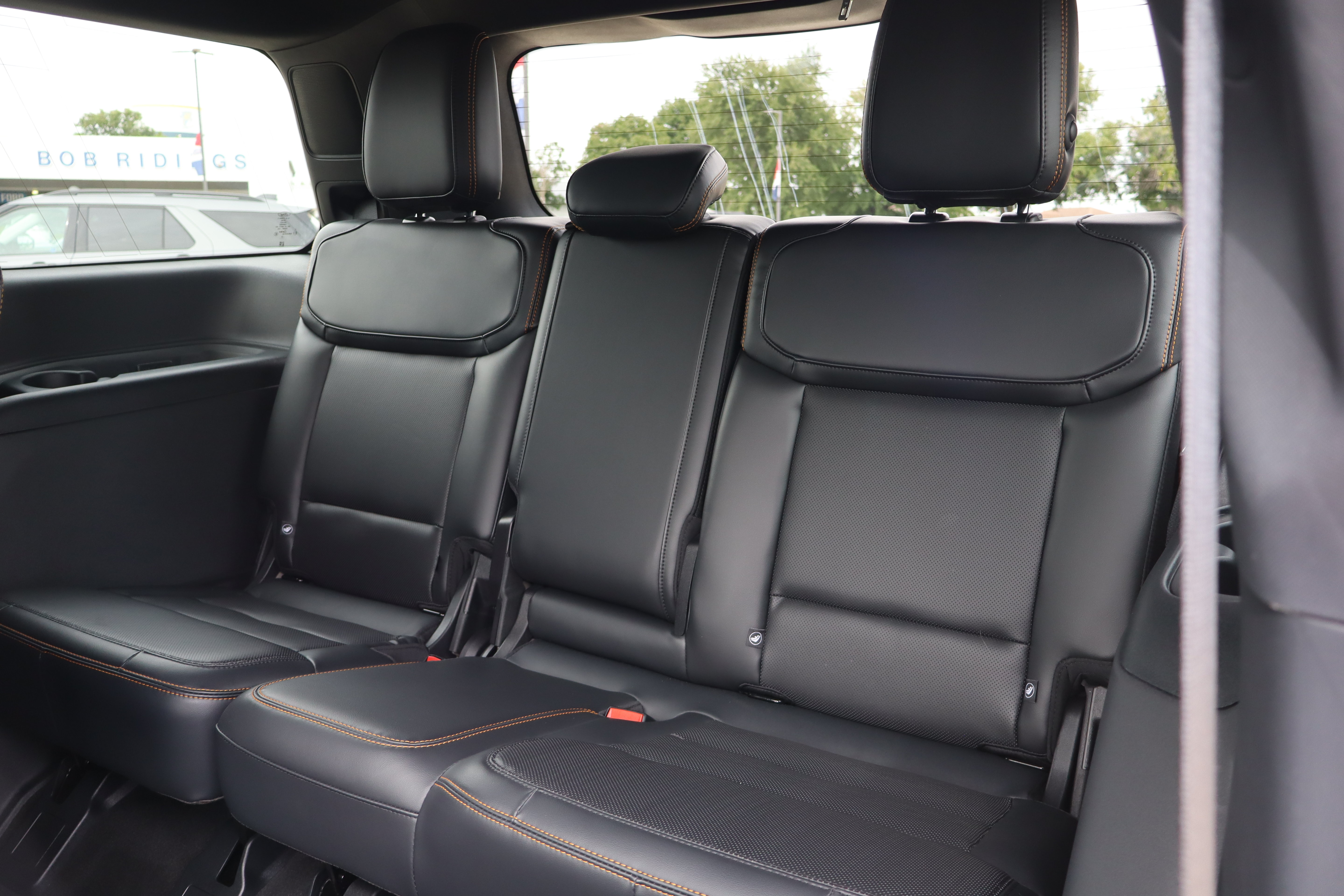 Used 2025 Ford Expedition Tremor AWD/4WD image 12