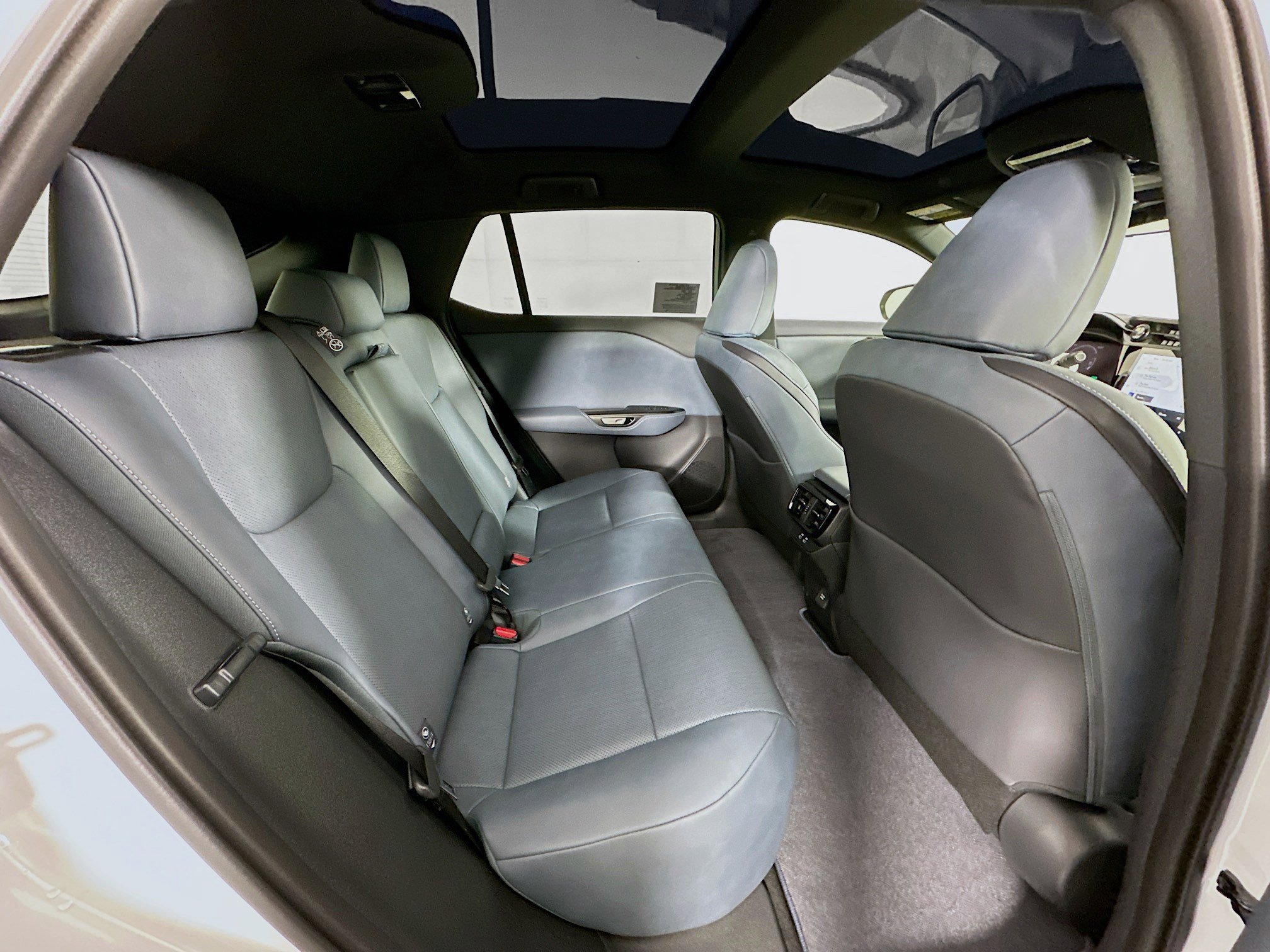 New 2026 Lexus RZ 450e AWD image 31