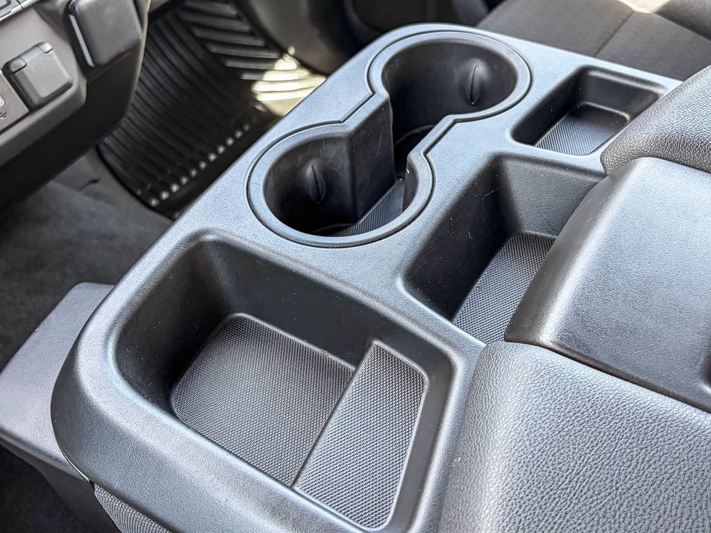 Certified 2025 Chevrolet Silverado 1500 Custom AWD/4WD image 33