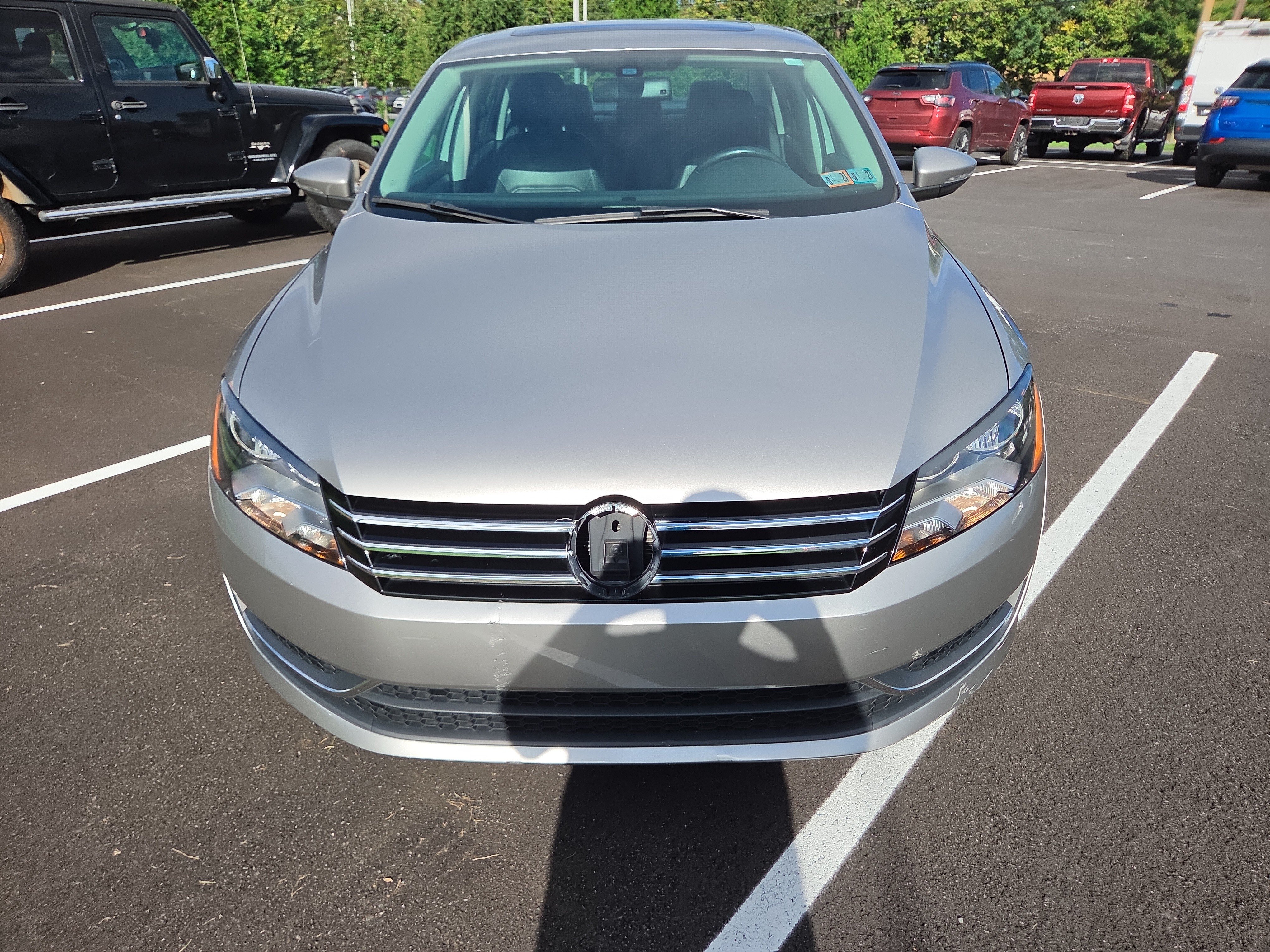 Used 2012 Volkswagen Passat 2.5 SE FWD image 20