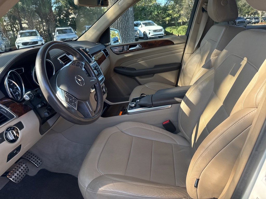 Used 2015 Mercedes-Benz ML 400 4MATIC image 16
