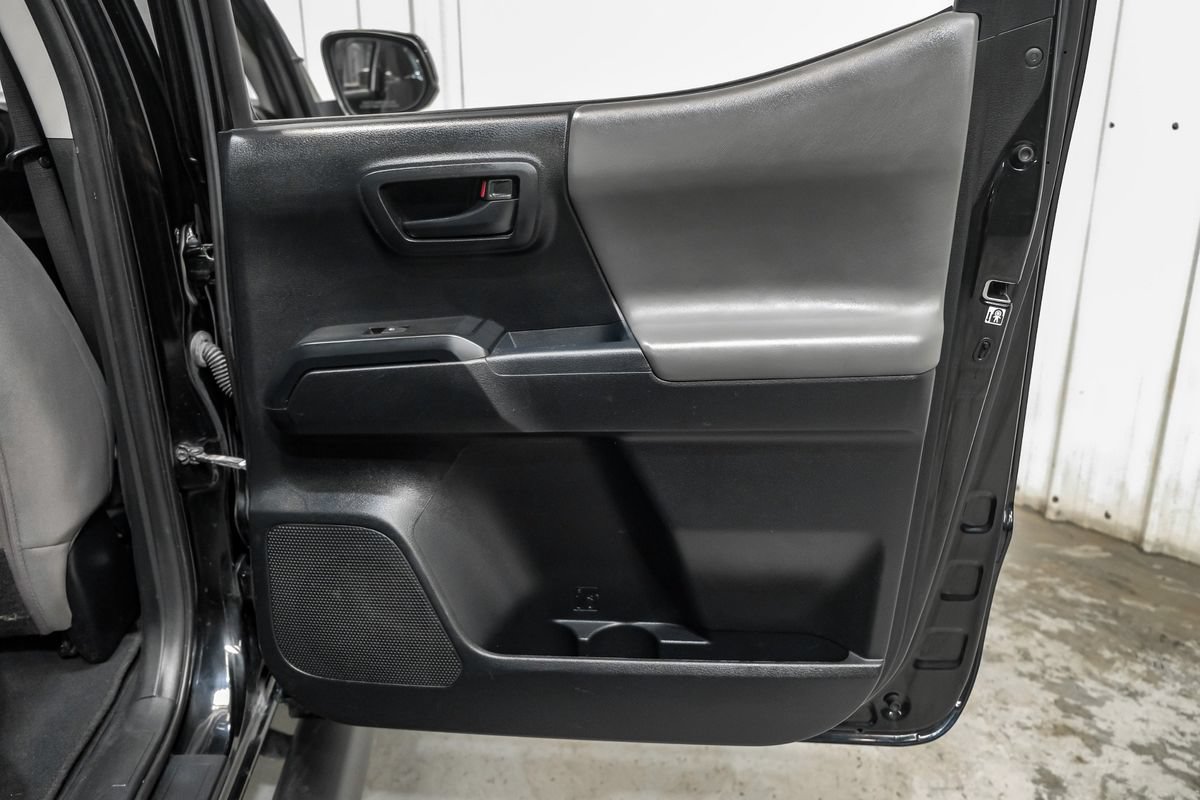 Used 2018 Toyota Tacoma SR w/ SR Convenience Package AWD/4WD image 42