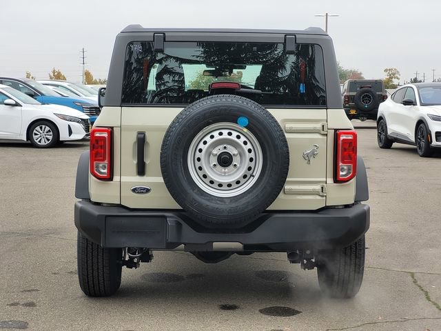 New 2025 Ford Bronco 4-Door image 5