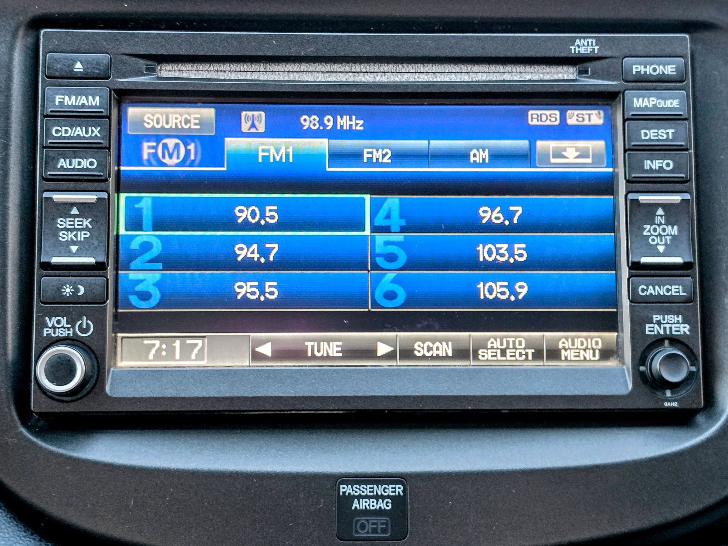Used 2013 Honda Fit Sport image 12