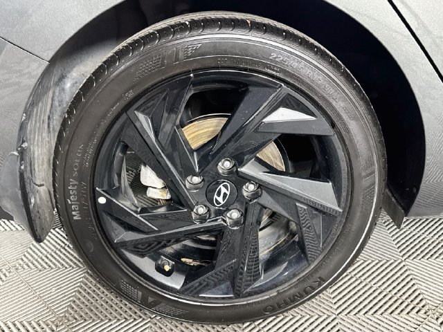 Used 2026 Hyundai Elantra Sport w/ Cargo Package FWD image 30
