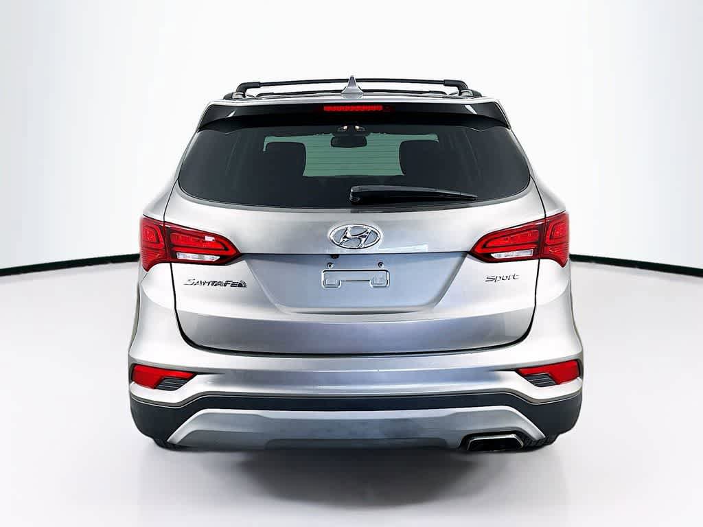 Used 2018 Hyundai Santa Fe Sport image 5