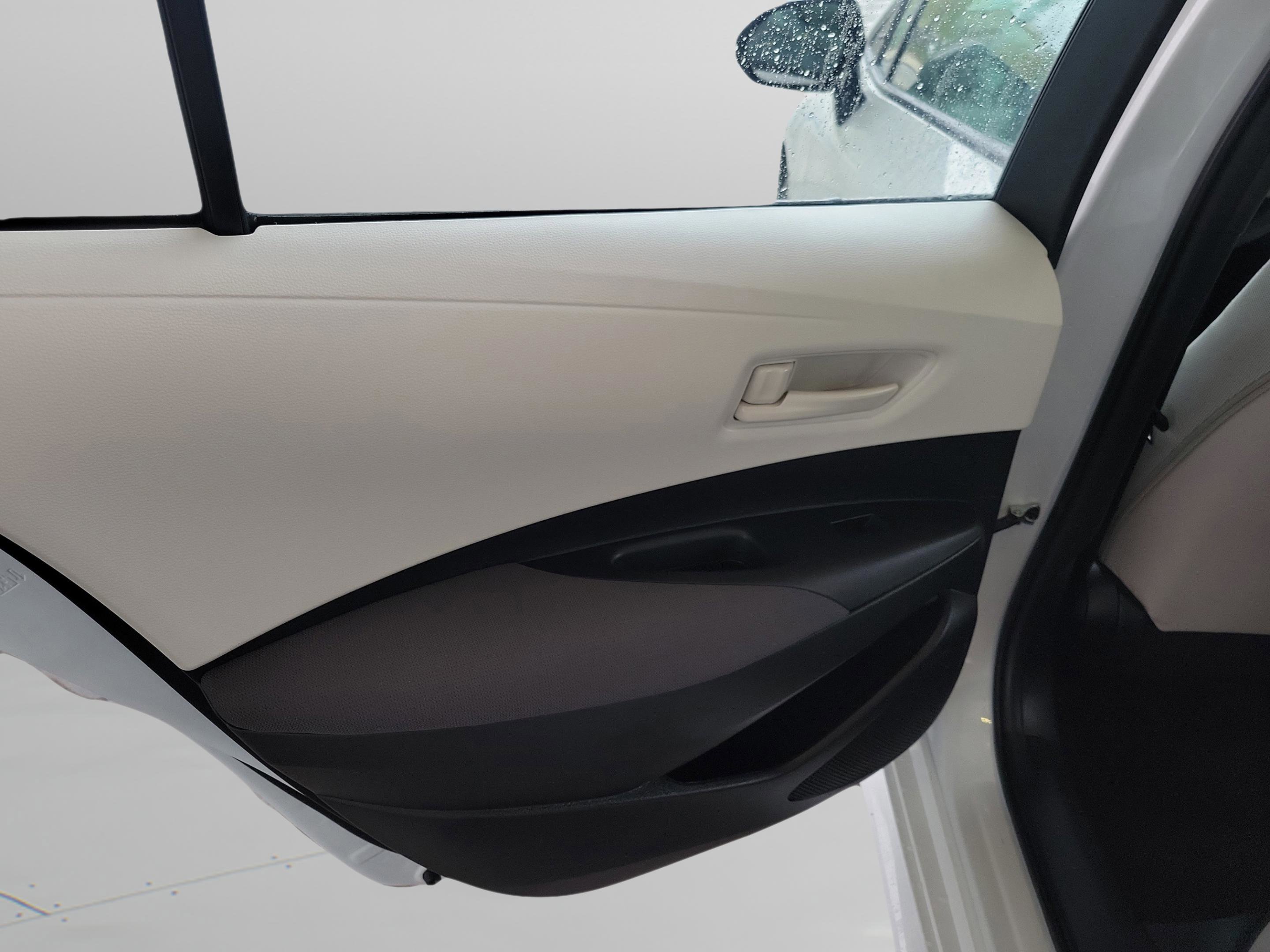 Used 2024 Toyota Corolla LE image 24