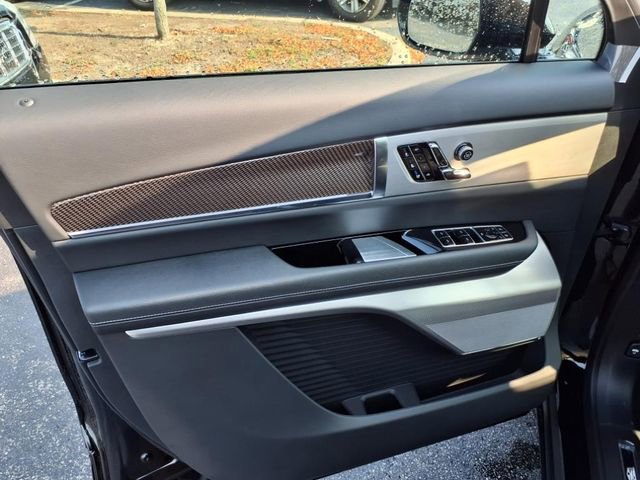 New 2026 Cadillac Vistiq Sport image 27