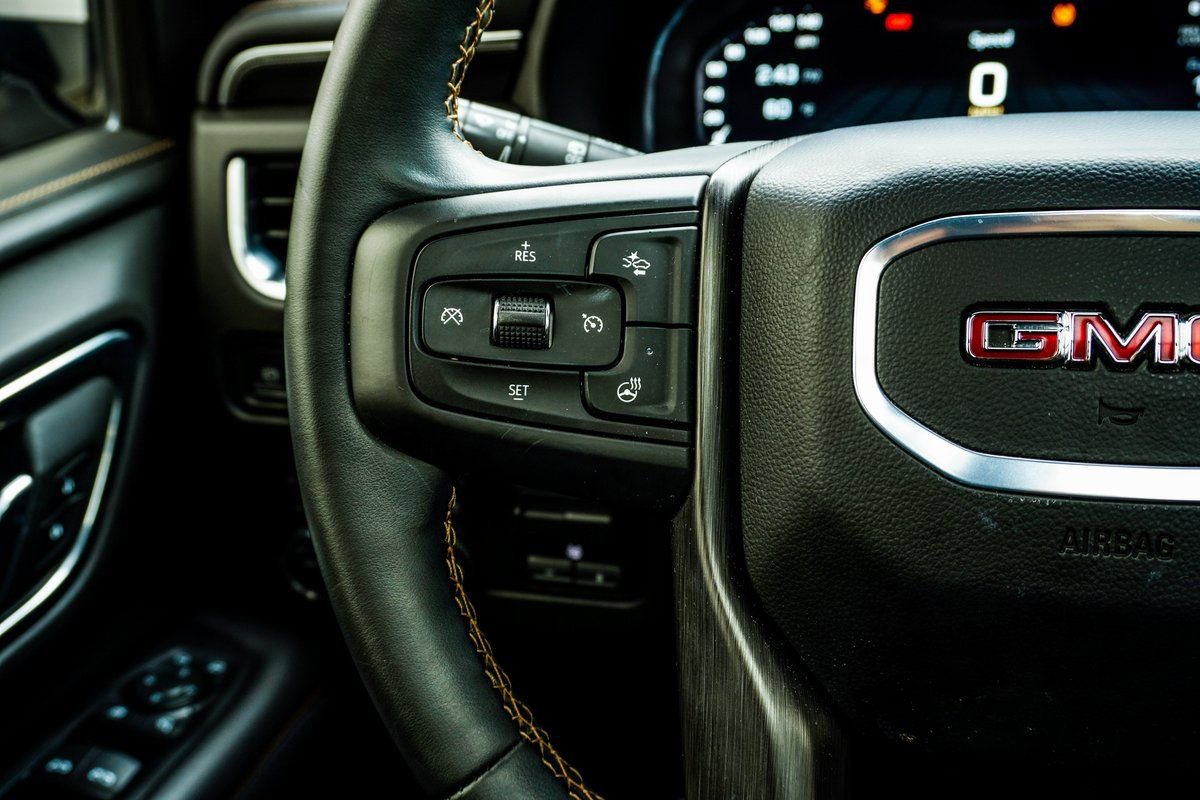 Used 2024 GMC Sierra 2500 Denali Ultimate w/ Max Trailering Package image 32