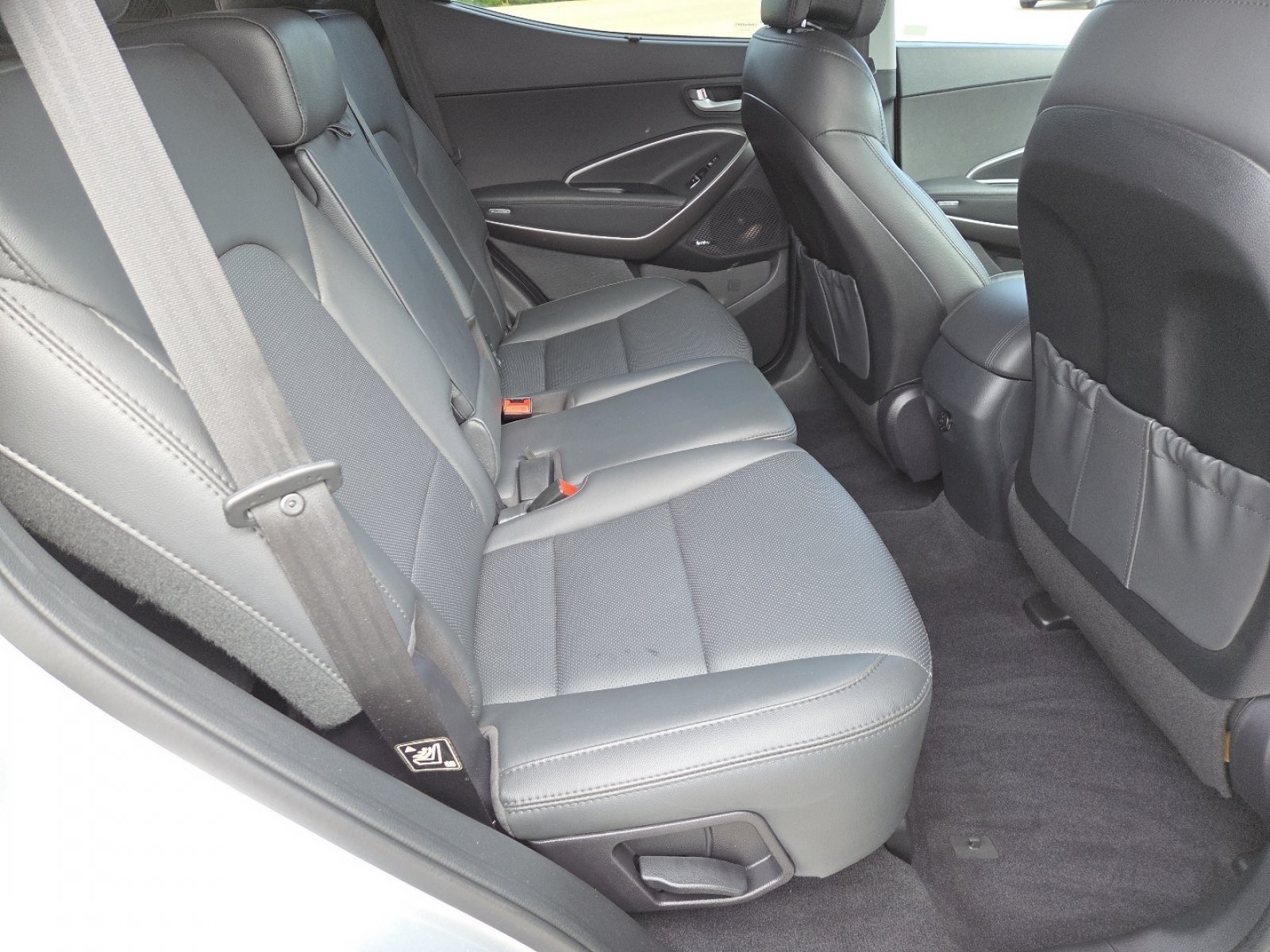 Used 2018 Hyundai Santa Fe Sport AWD/4WD image 20