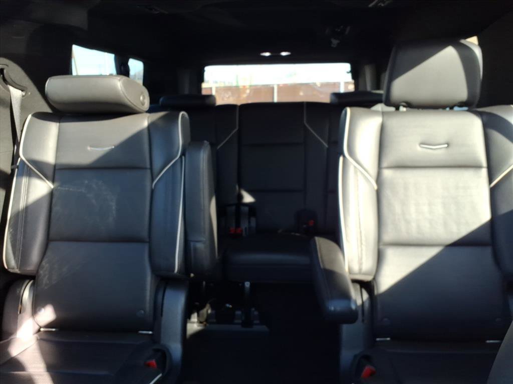 Used 2021 Cadillac Escalade ESV Sport w/ Driver Assist Tech Package image 39
