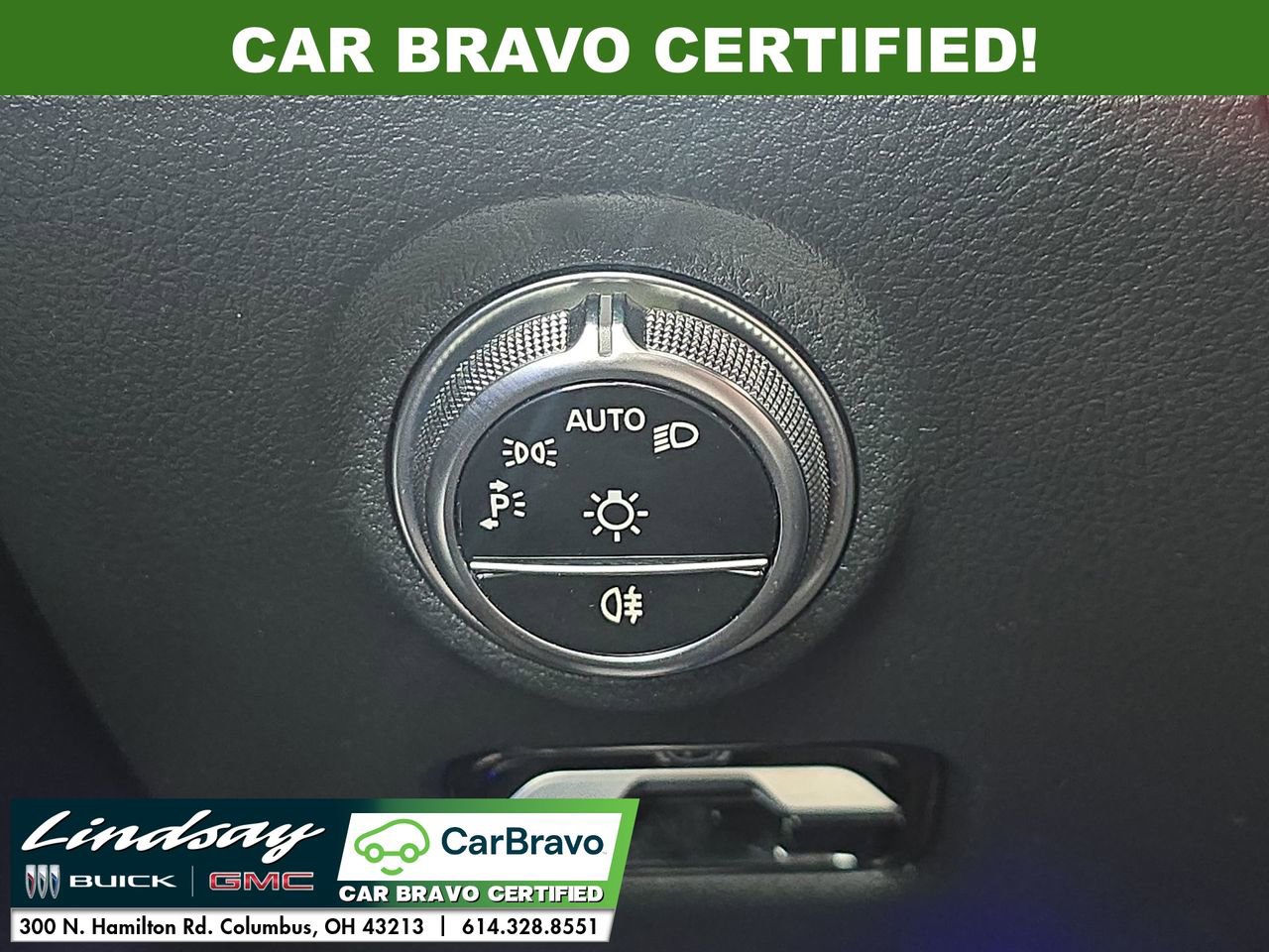 Used 2025 Mercedes-Benz C 300 4MATIC Sedan image 18