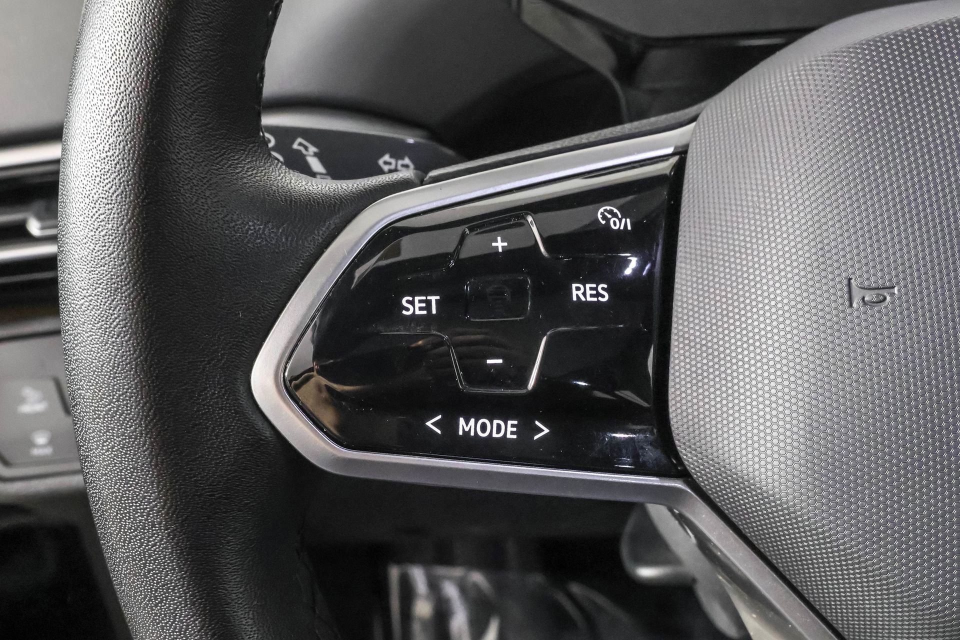 Used 2023 Volkswagen ID.4 Pro S image 26