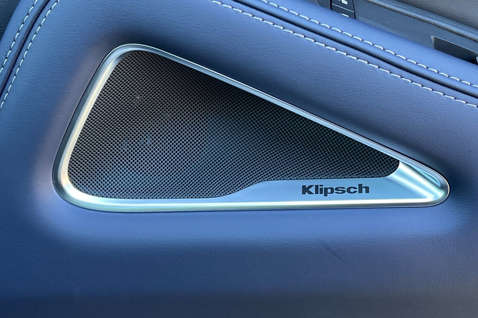 New 2026 INFINITI QX60 Sport image 21