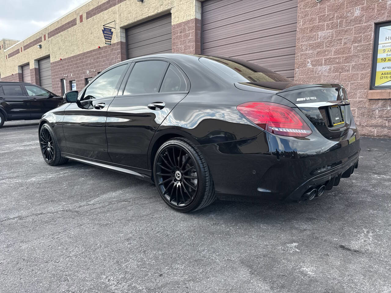 Used 2020 Mercedes-Benz C 43 AMG 4MATIC Sedan w/ Parking Assistance Package image 22